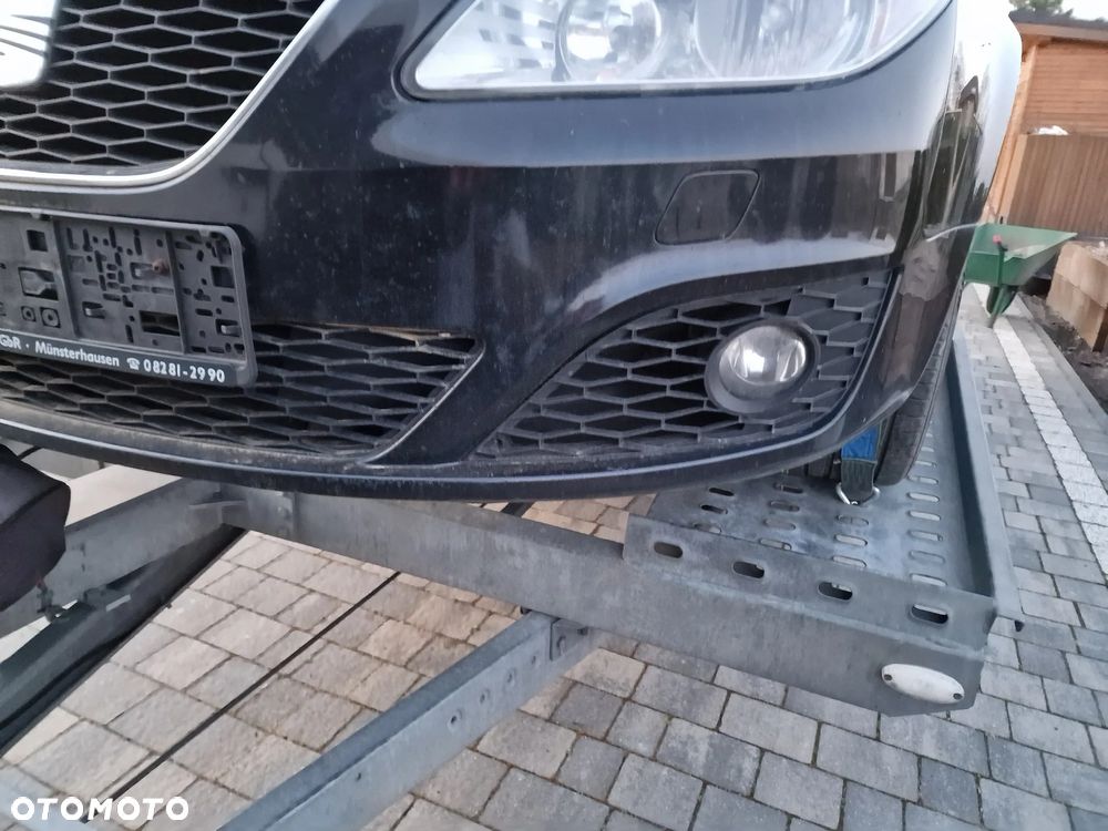 Zderzak  przód  seat exeo  w kolorze LZ9Y - 3