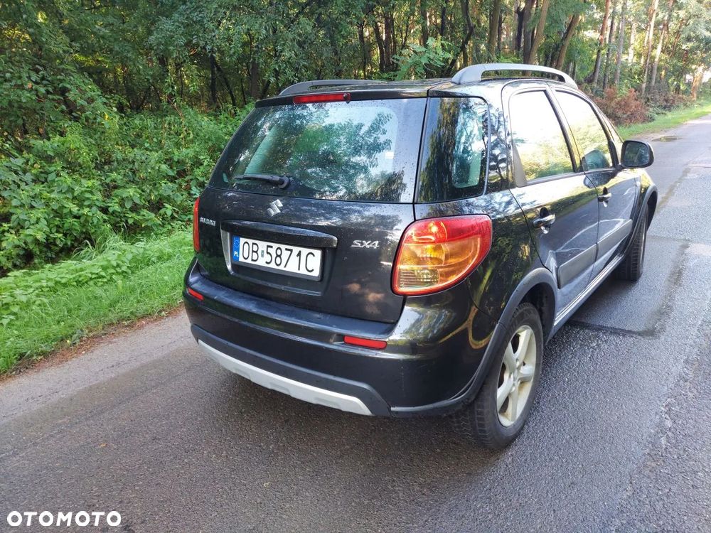 Suzuki SX4 1.5 Comfort - 4