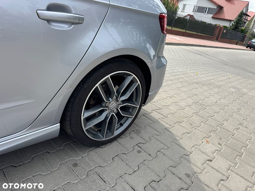 Audi A3 Sportback 35 TDI S tronic edition one - 23