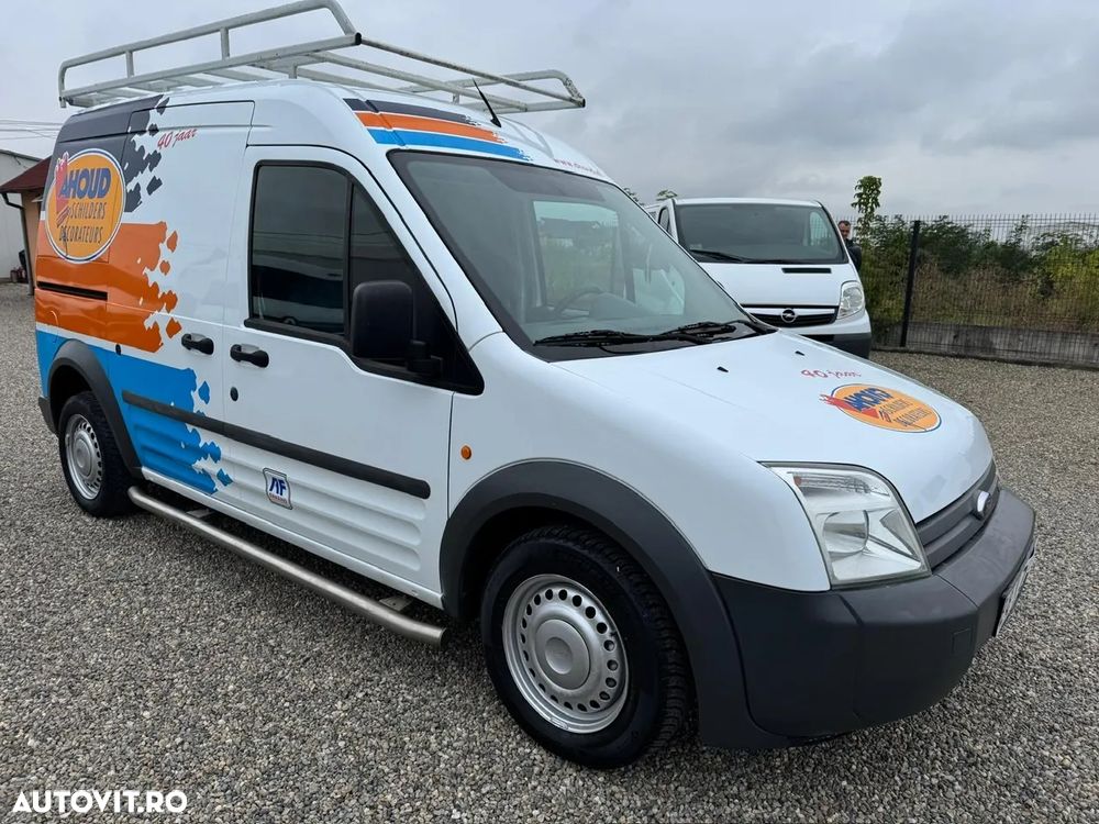 Ford CONECT - 4