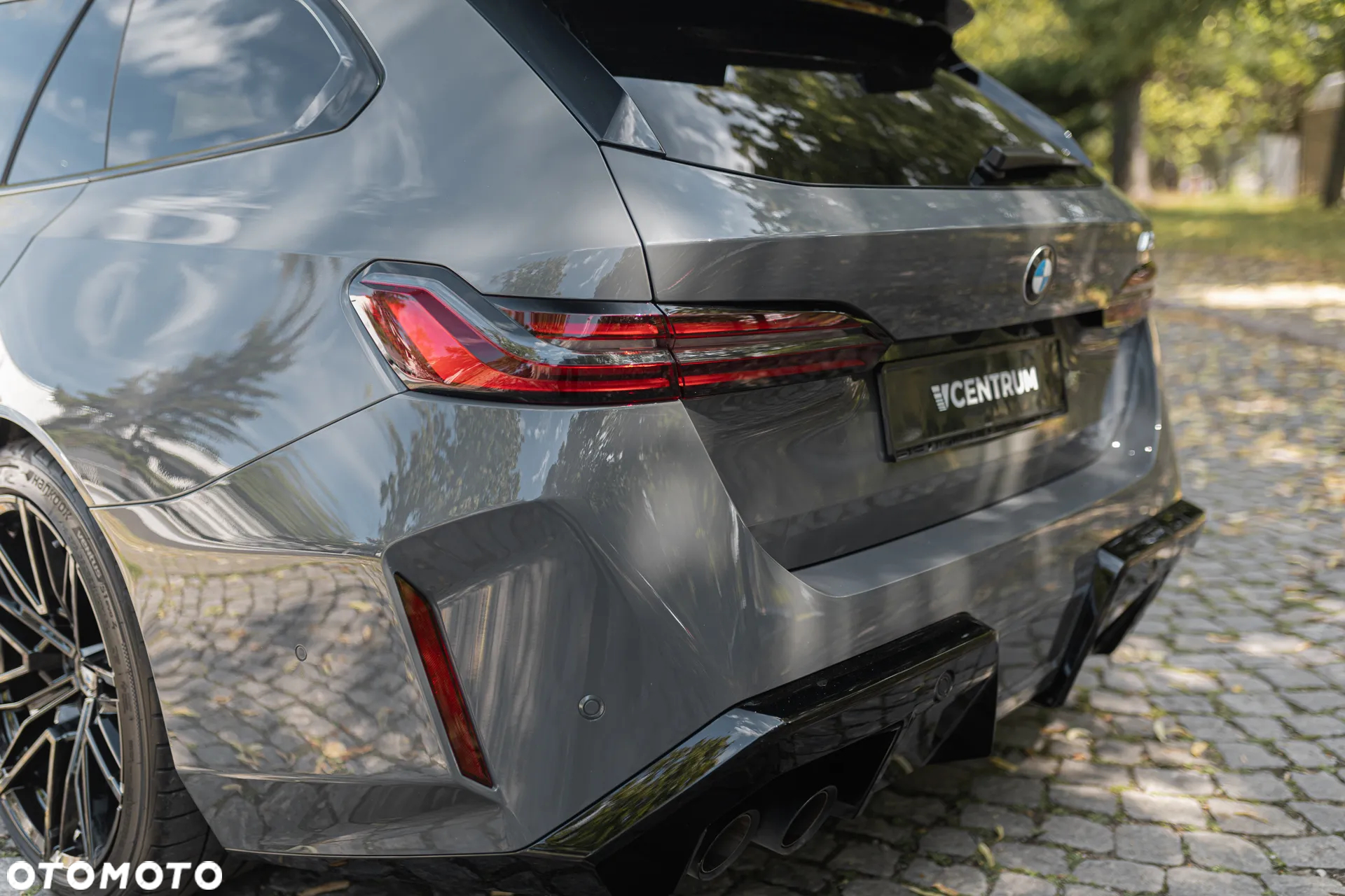 BMW M5 PHEV - 12