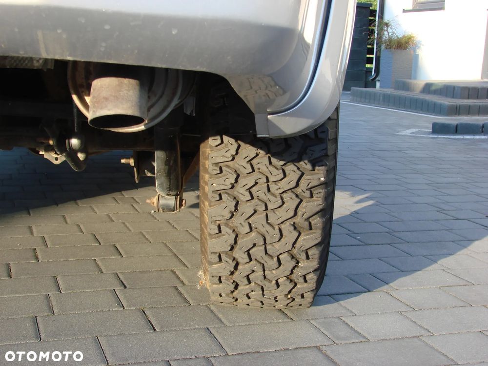 Jeep Cherokee 2.8 CRD DPF Automatik Limited - 26