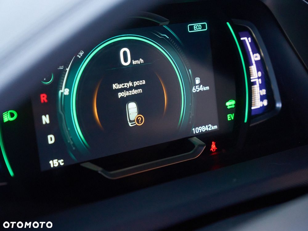 Hyundai IONIQ - 16