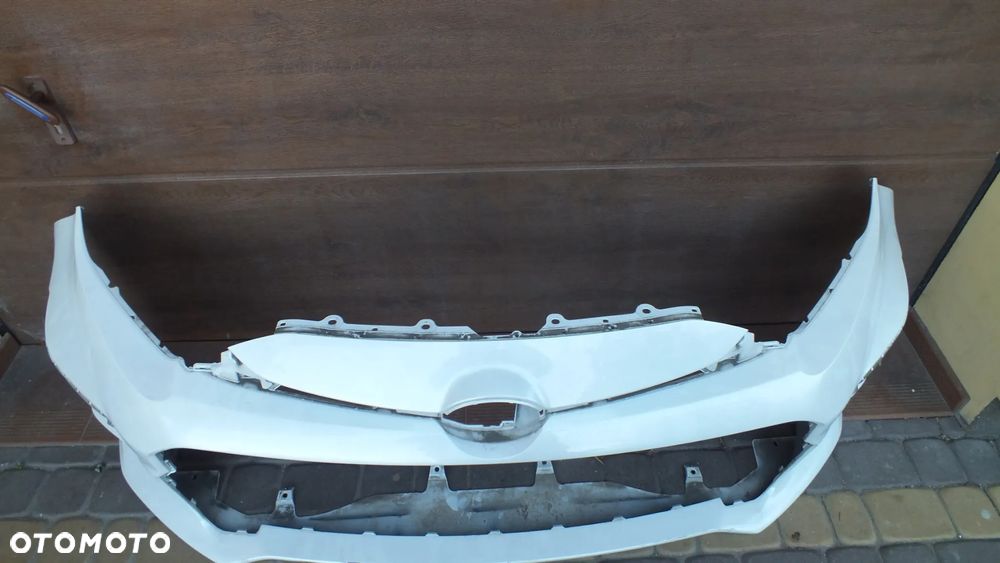 Zderzak przedni Toyota Yaris IV GR - 4