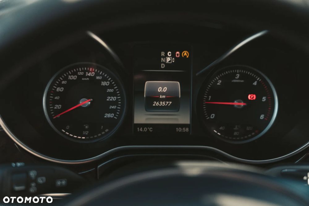 Mercedes-Benz Klasa V 250 (BlueTEC) d Avantgarde 7G-Tronic (d³ugi) - 24