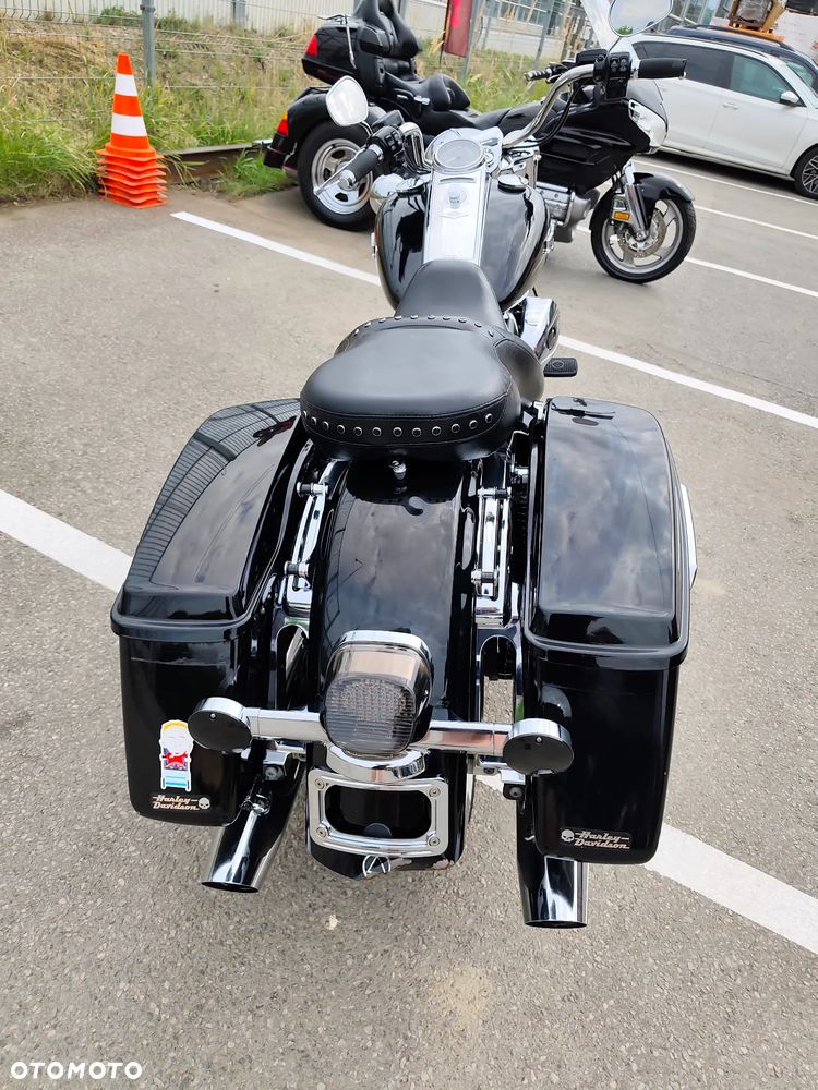 Harley-Davidson Touring Road King - 18