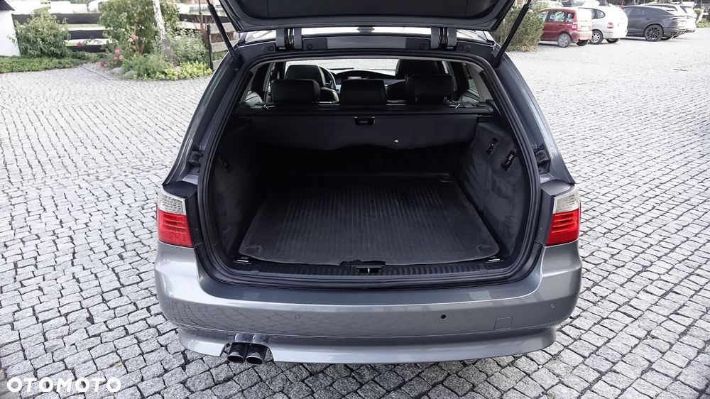 BMW Seria 5 - 23