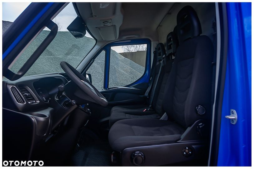 Iveco 50c17 - 19