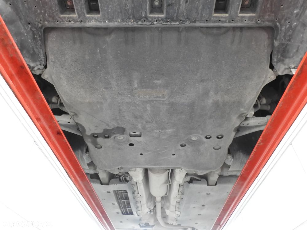 Peugeot 3008 BlueHDi 120 EAT6 Stop & Start Allure - 39