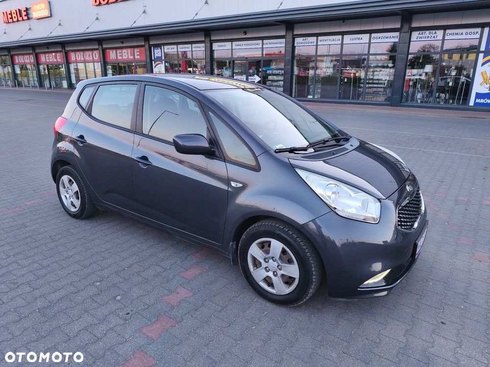 Kia Venga 1.6 L - 7