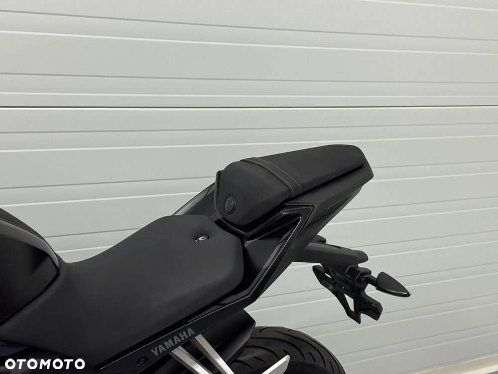 Yamaha MT - 17
