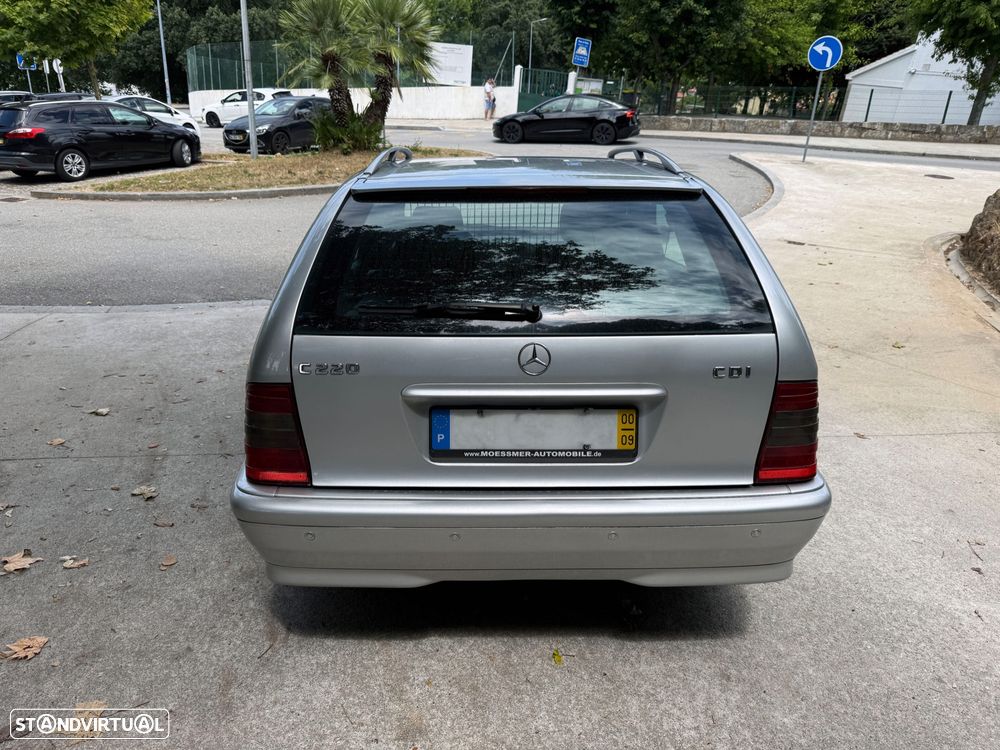 Mercedes-Benz C 220 - 4