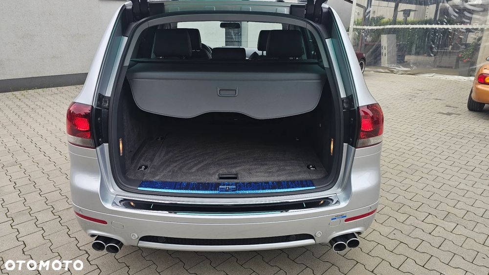 Volkswagen Touareg 6.0 W12 Automatik Sport - 22