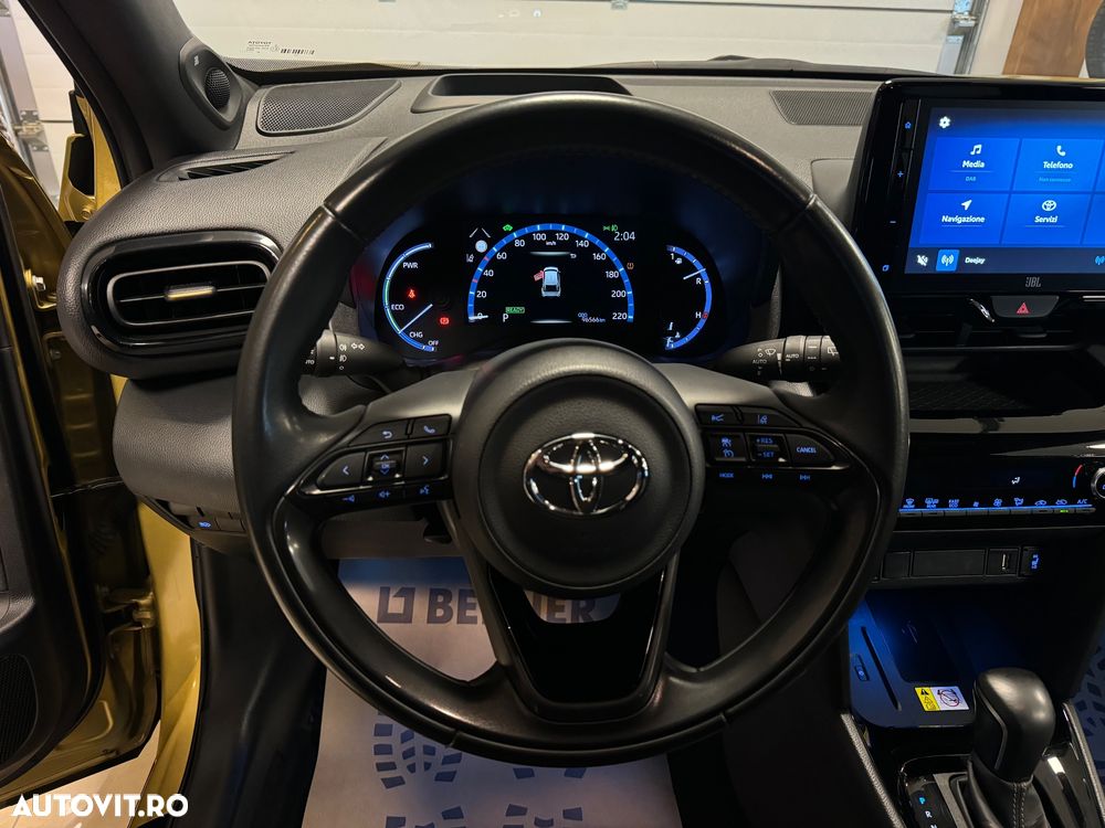 Toyota Yaris Cross Hybrid 130 1.5 VVT-i Black&White - 15