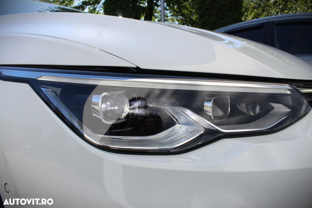 Volkswagen Golf 2.0 TDI Style - 31