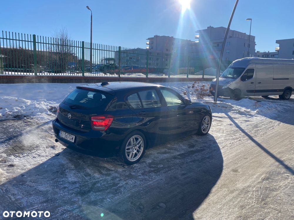 BMW Seria 1 116i - 6