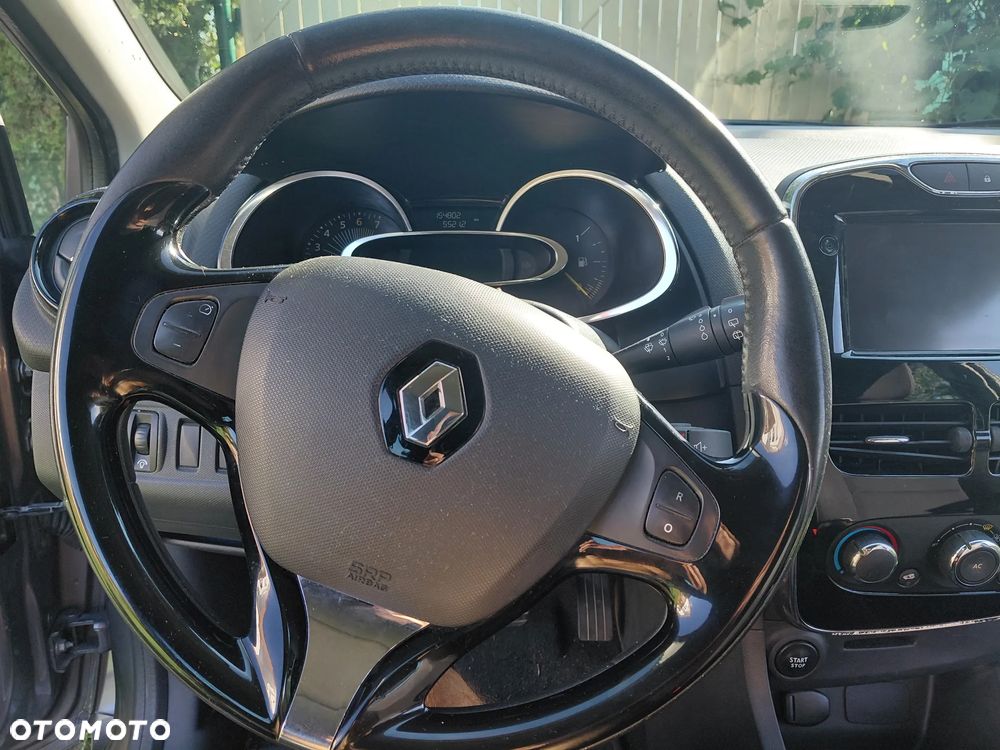 Renault Clio 1.2 16V Life - 15