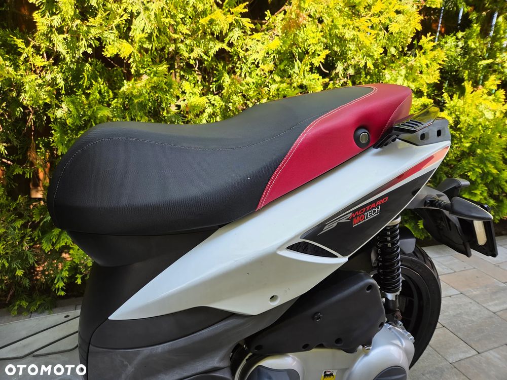 Aprilia SR - 16