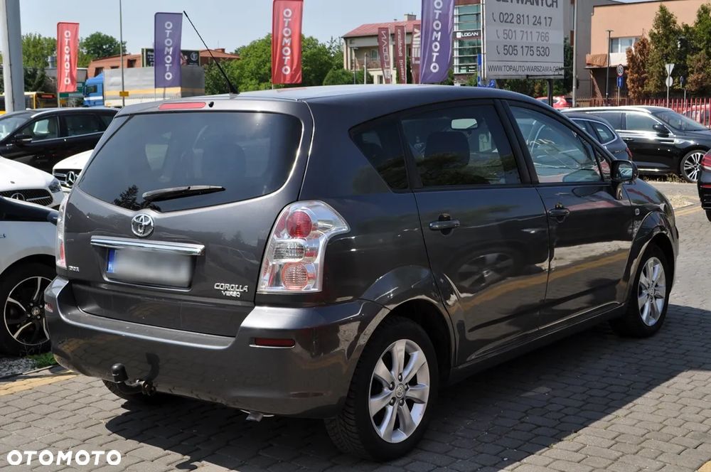 Toyota Corolla Verso 1.8 Premium 7os MM - 10
