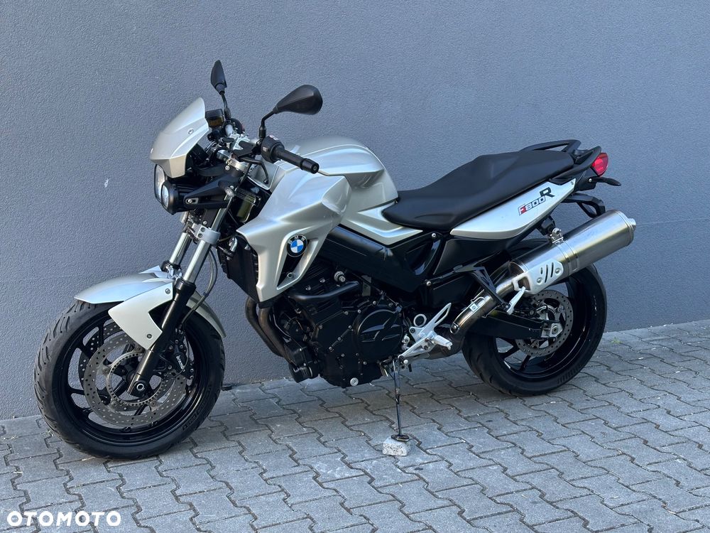 BMW F