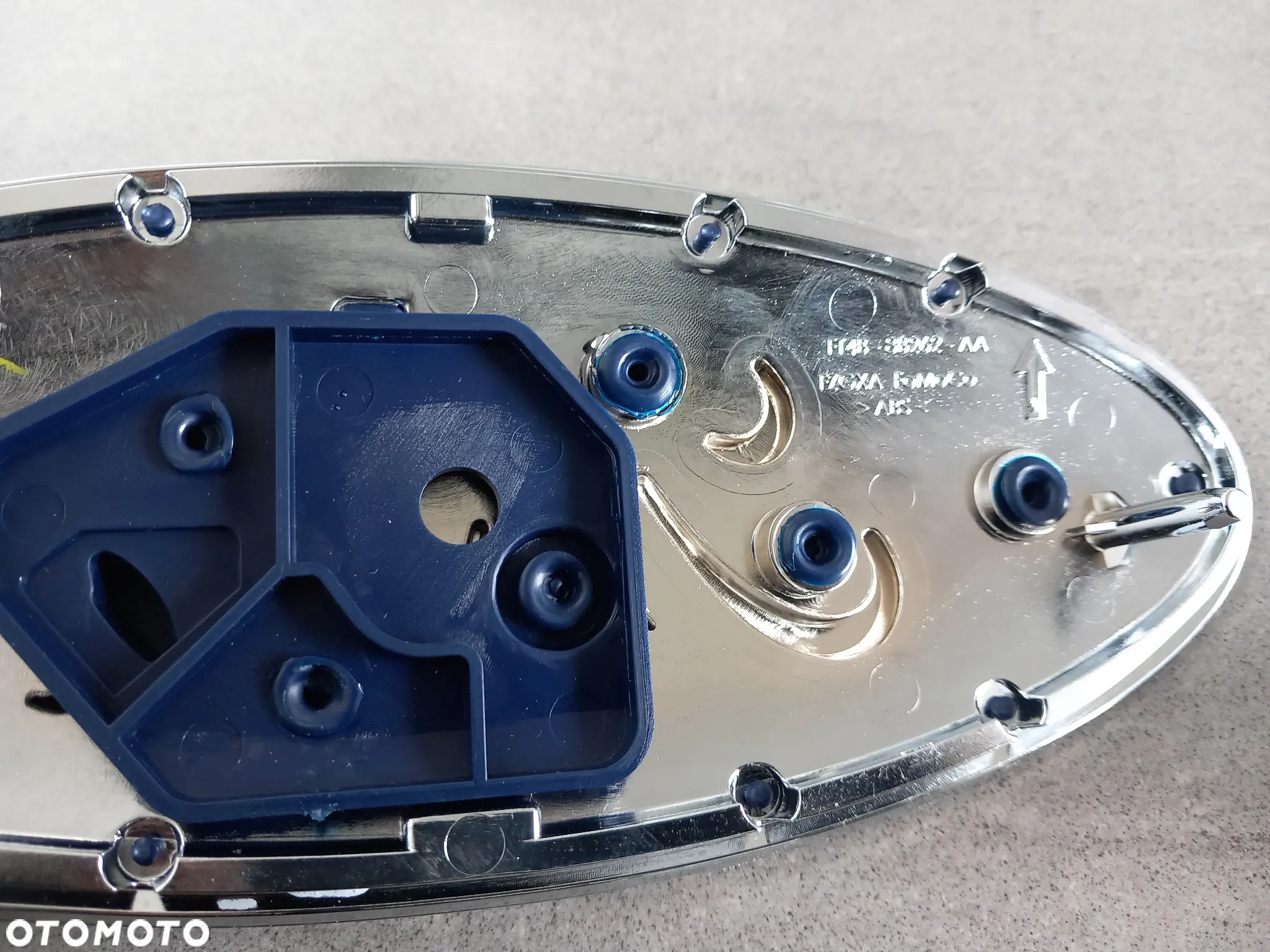 Emblemat owal znaczek logo Ford przód EDGE 2015- 5309339 - 3