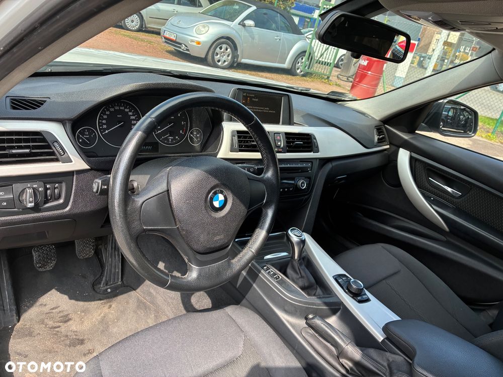 BMW Seria 3 316d Advantage - 10