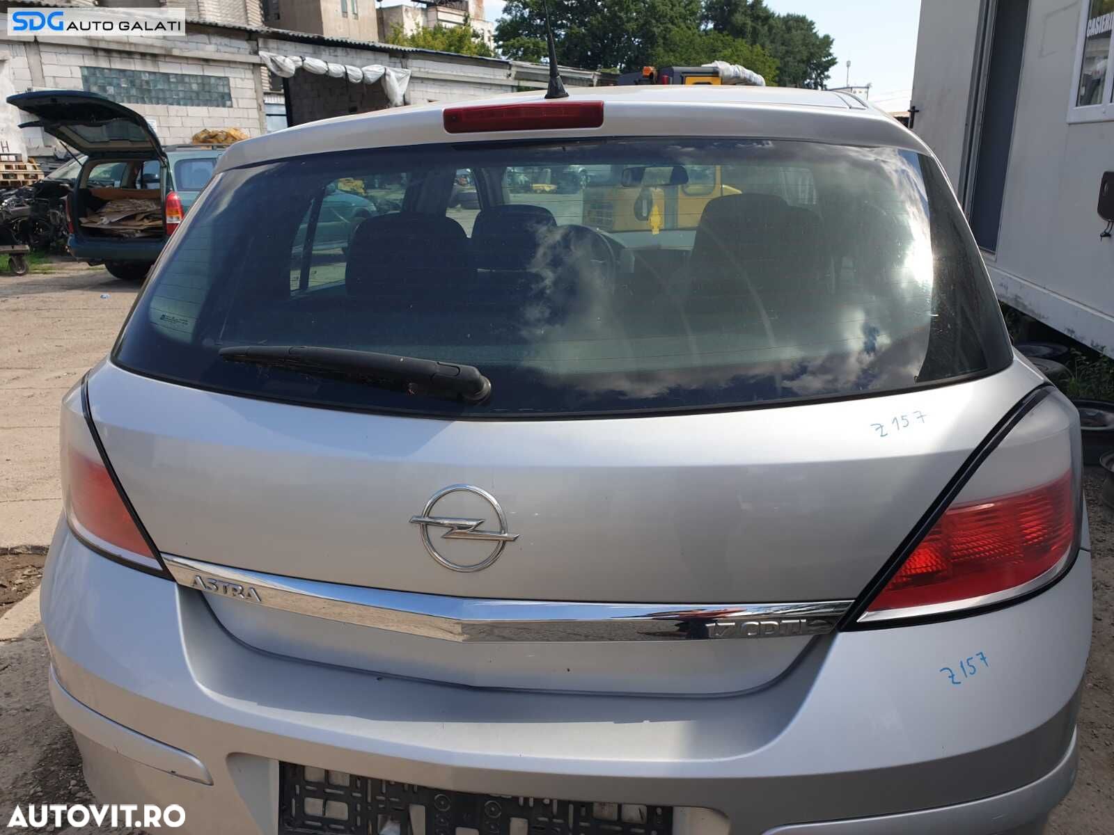 Luneta Geam Sticla de pe Hayon Haion Portbagaj Opel Astra H Hatchback 2004 - 2010 - 1