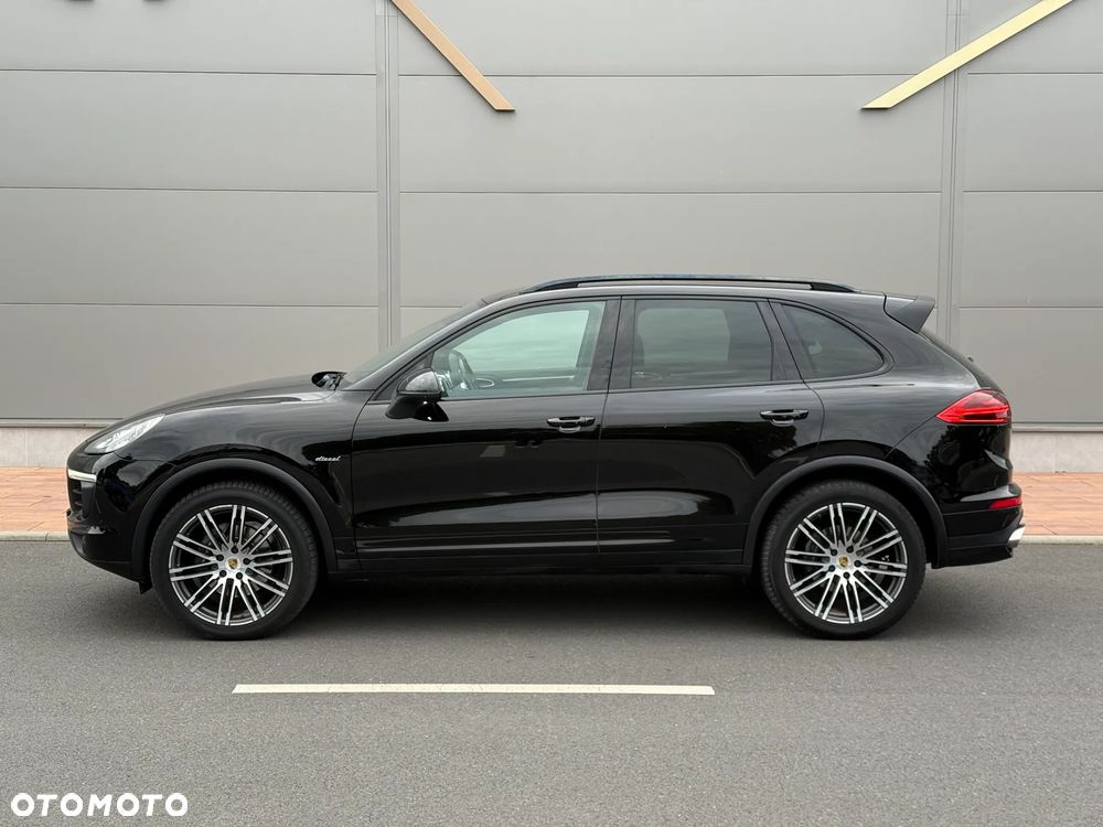 Porsche Cayenne - 3
