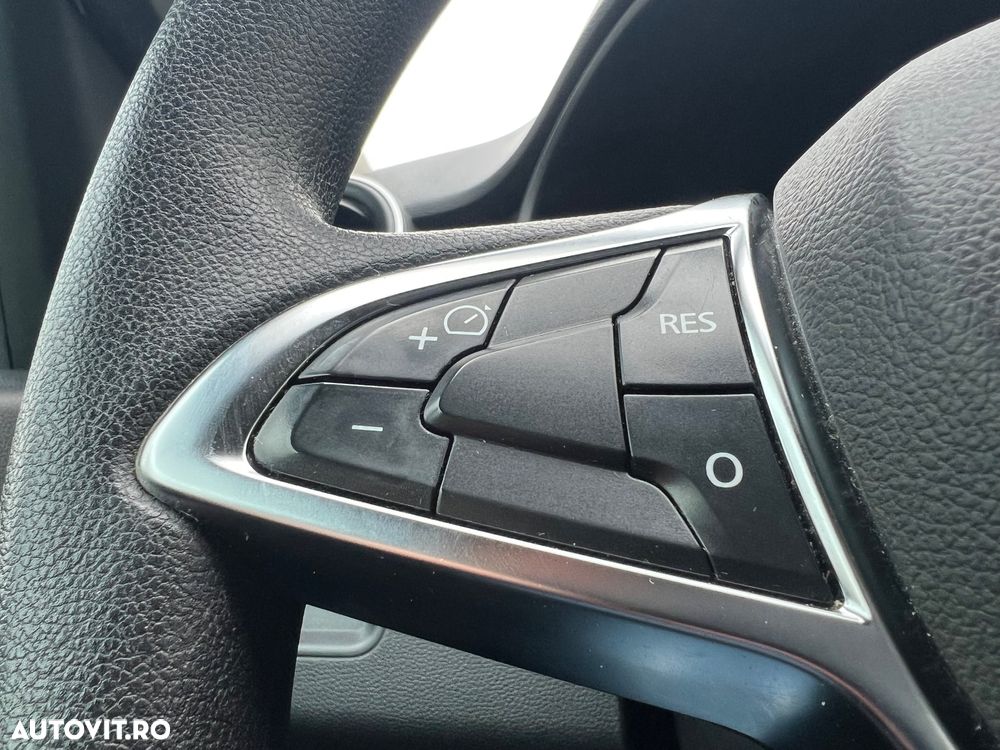 Dacia Duster 1.6 SCe Prestige jante 17" - 18