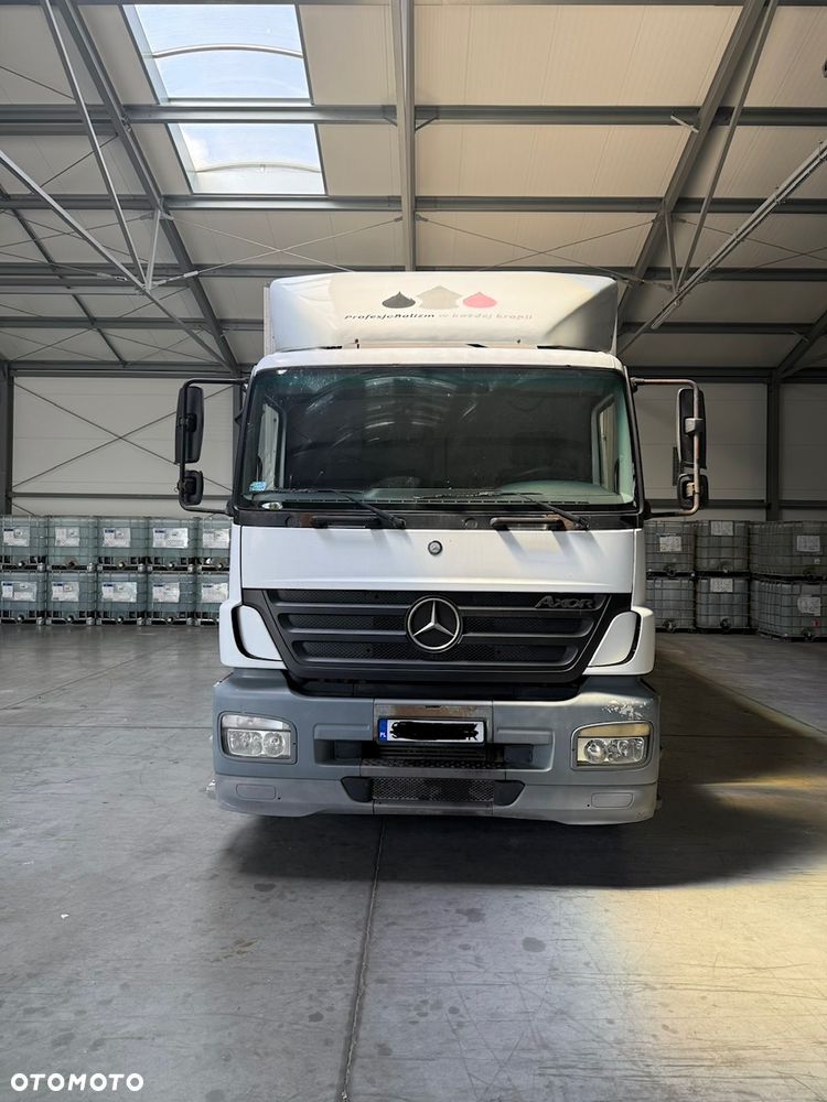 Mercedes-Benz AXOR - 8
