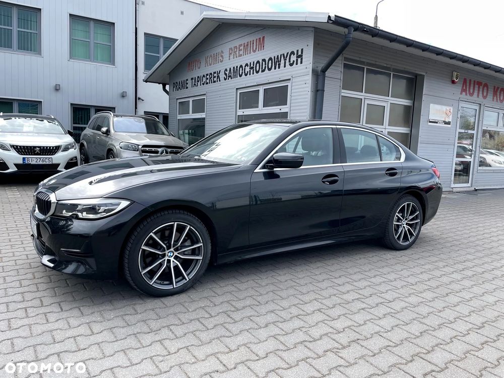 BMW Seria 3 330i Luxury Line sport - 1