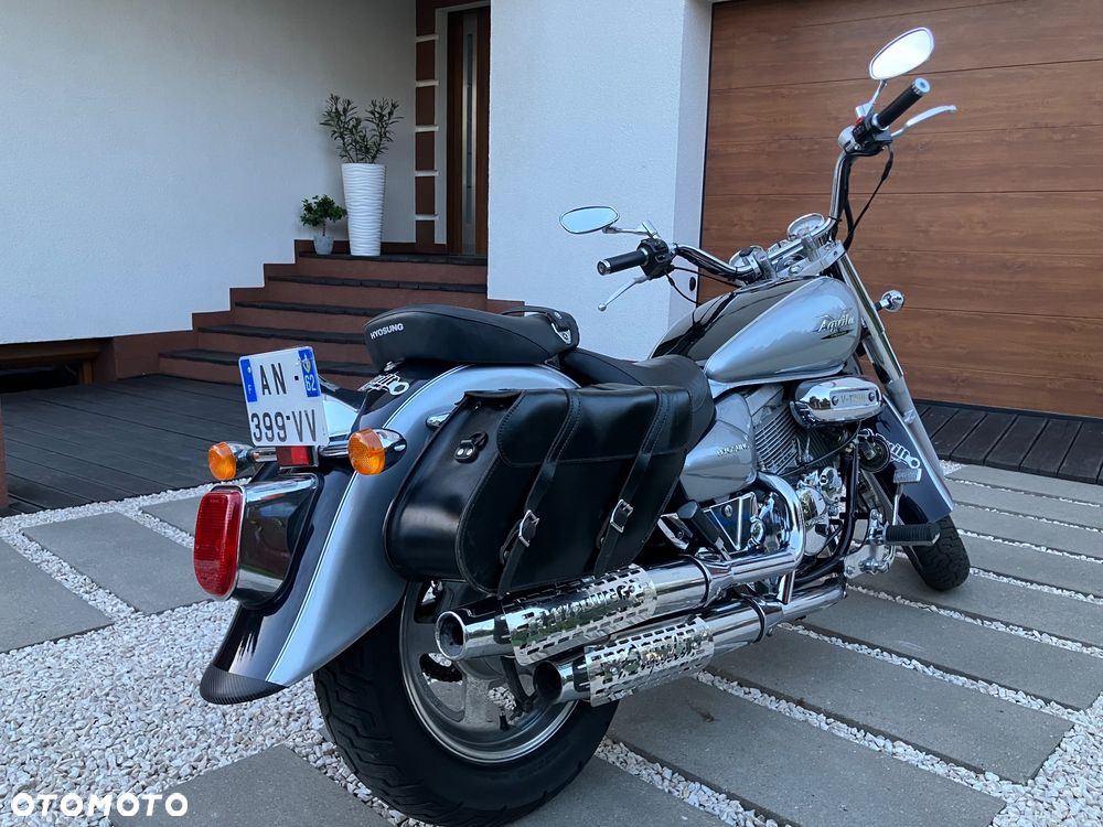 Hyosung GV - 4