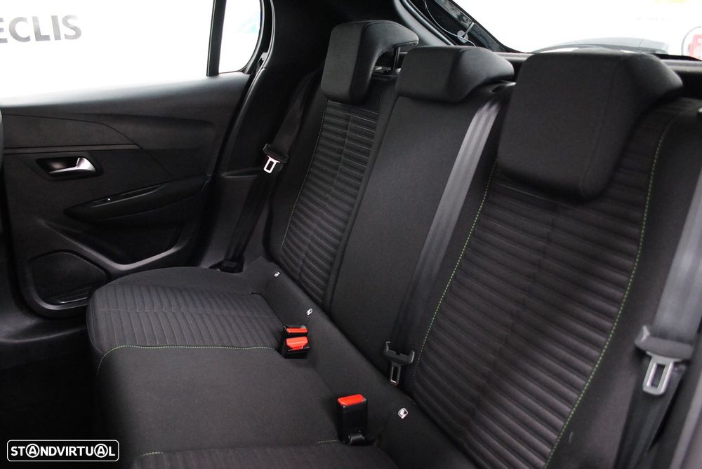 Peugeot 208 1.2 PureTech Active Pack - 29