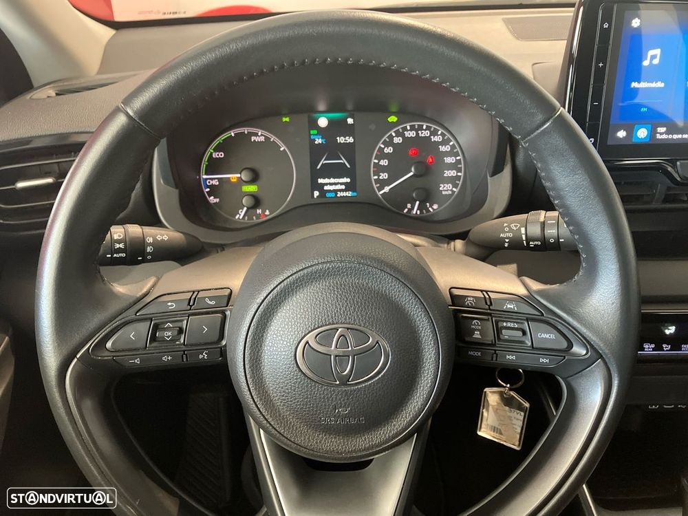 Toyota Yaris 1.5 HDF Comfort Plus - 13