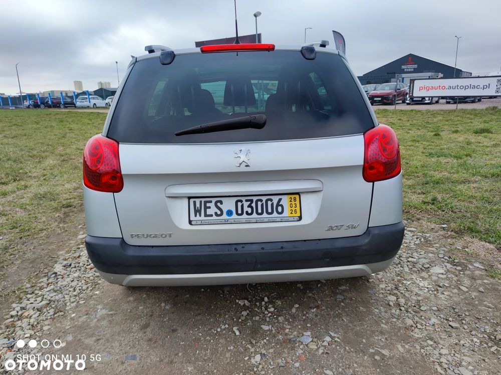 Peugeot 207 95 VTi Filou - 8