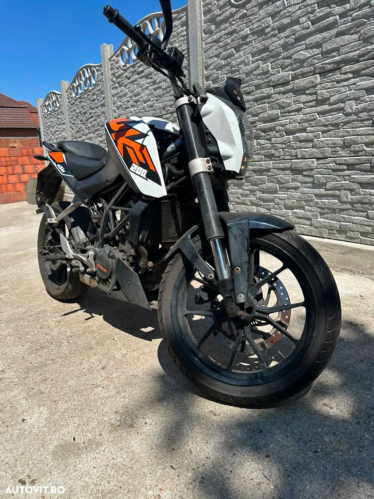 KTM 200 Duke - 5