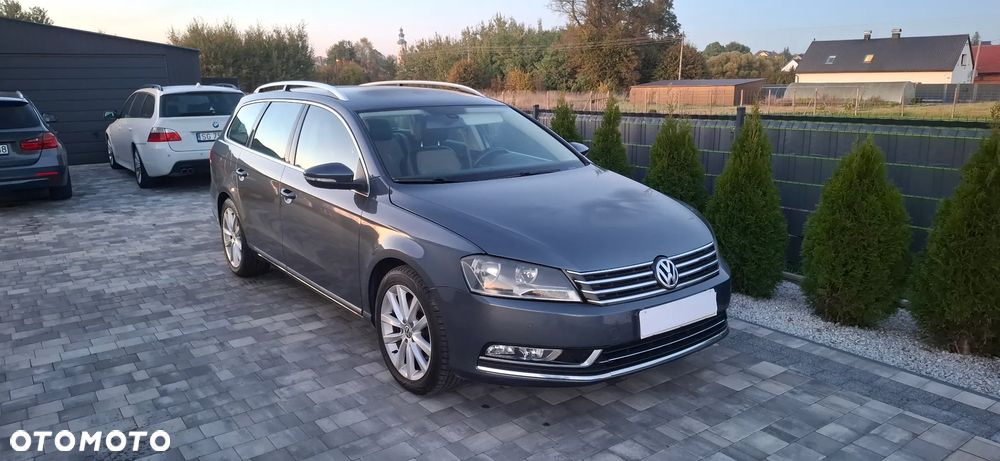 Volkswagen Passat - 16