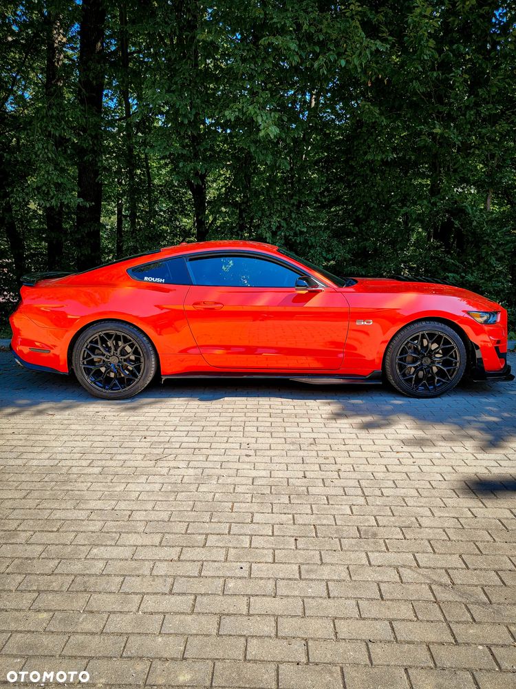 Ford Mustang 5.0 V8 GT - 4