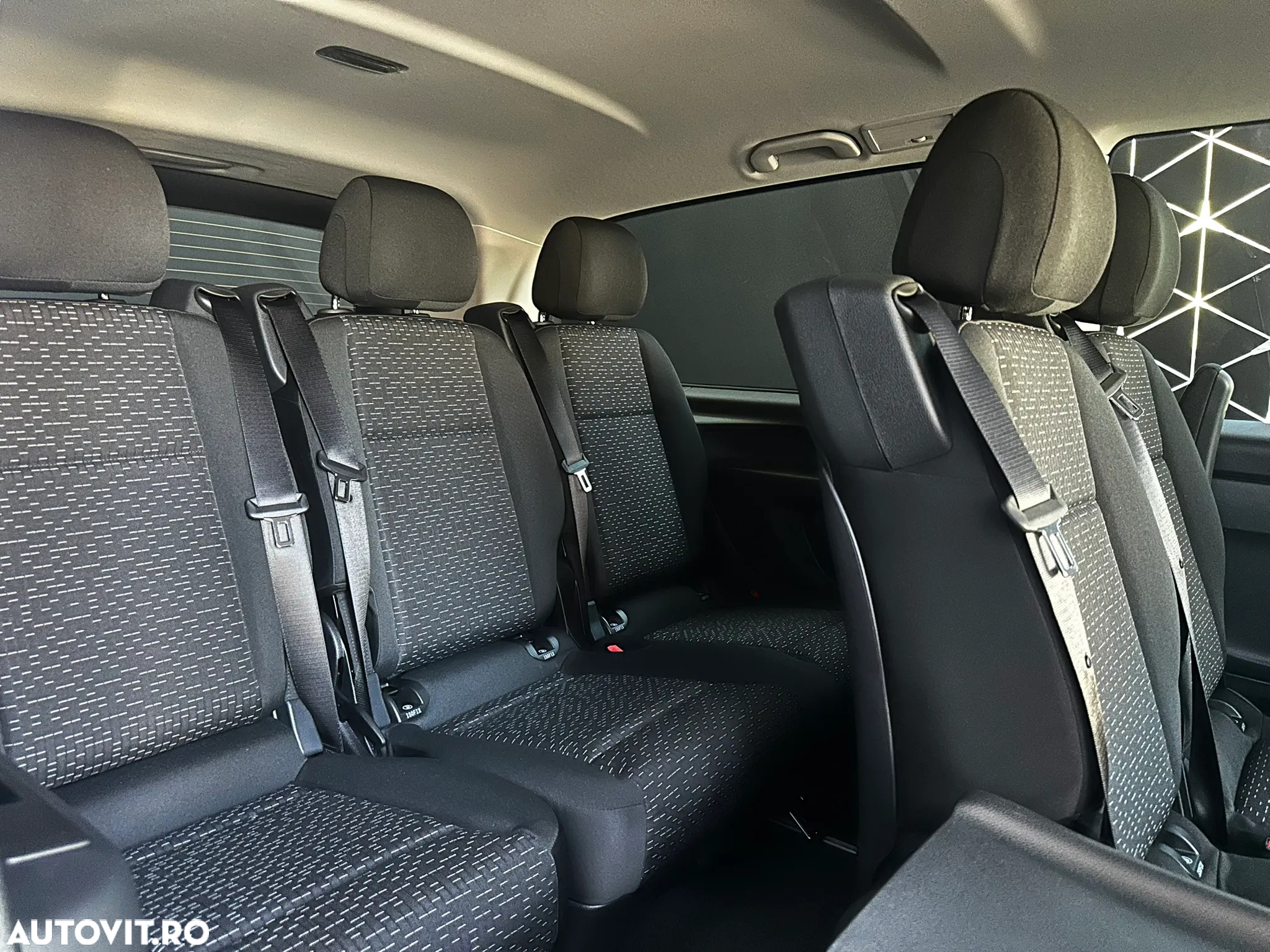 Mercedes-Benz Vito Tourer Extra-Lung 114 CDI 136CP RWD 9AT Pro - 11