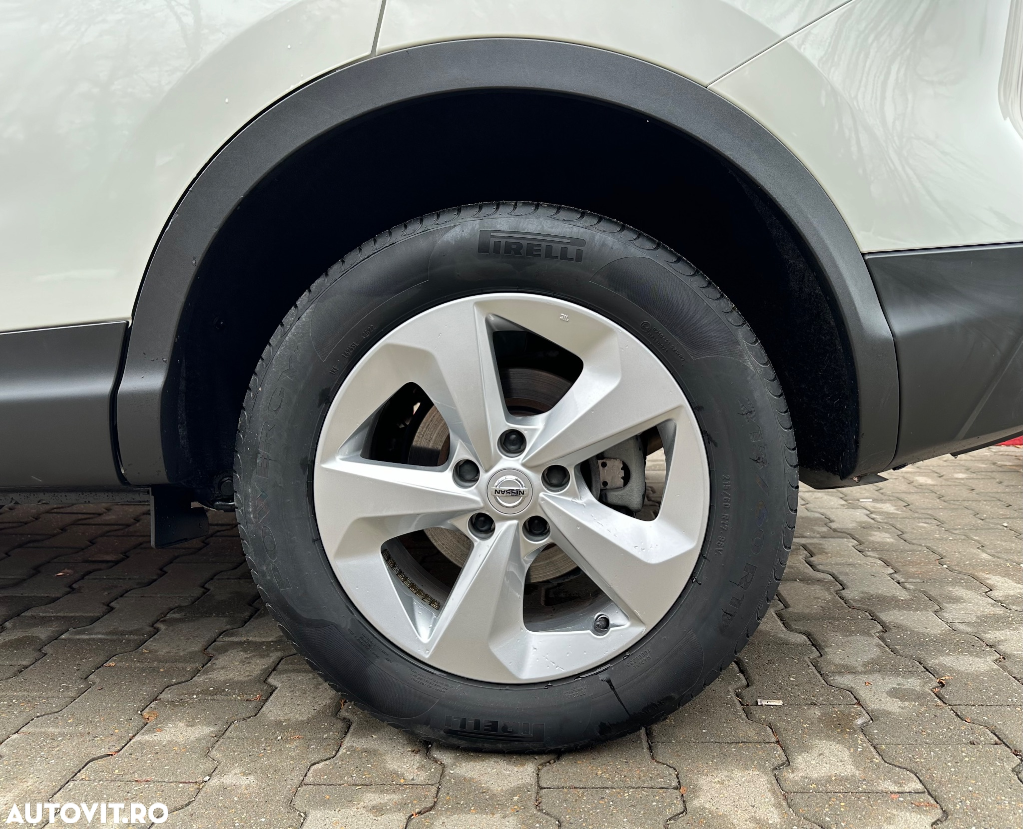 Nissan Qashqai 1.5 DCI N-CONNECTA - 31