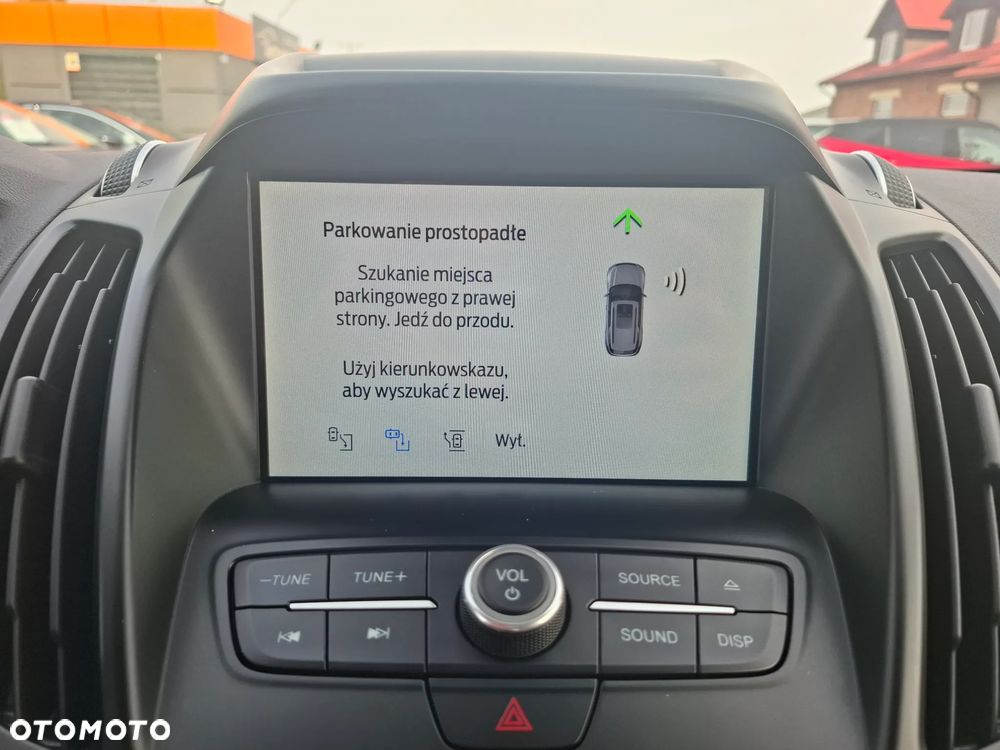 Ford Kuga 2.0 TDCi FWD Titanium - 28