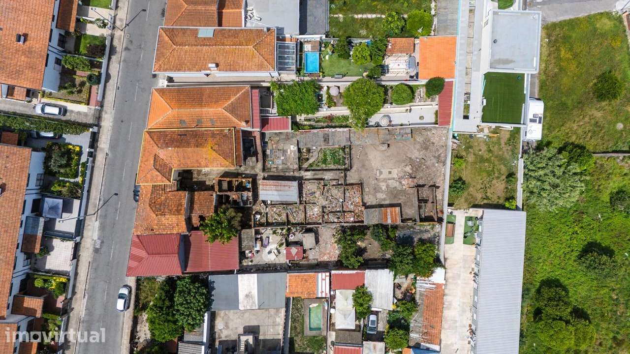 Oportunidade de Investimento com Terreno e Potencial de Reabilitação | - Grande imagem: 3/11