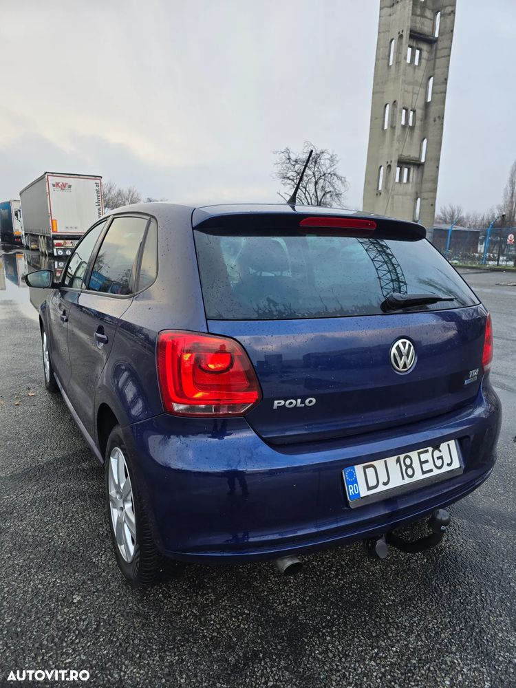 Volkswagen Polo 1.6 TDI DPF Highline BlueMotion Technology - 3