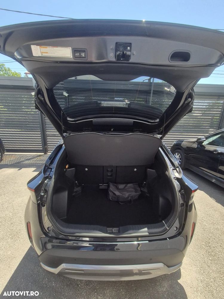 Toyota Yaris Cross - 8