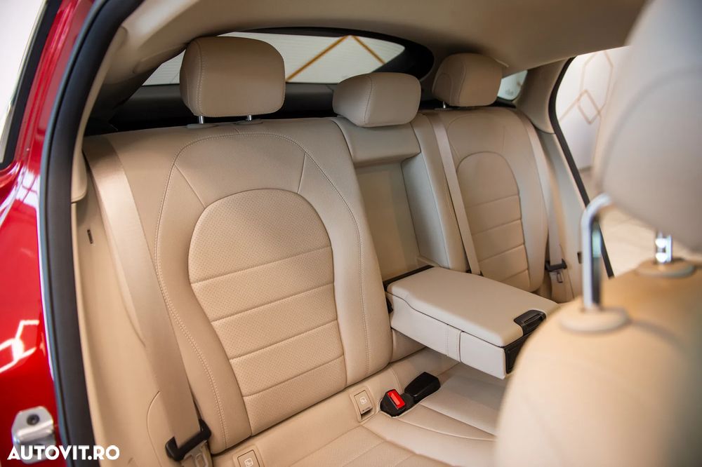 Mercedes-Benz GLC Coupe 200 4MATIC MHEV - 8