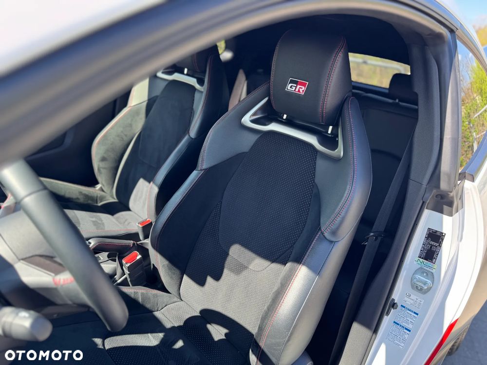 Toyota GR Yaris - 13
