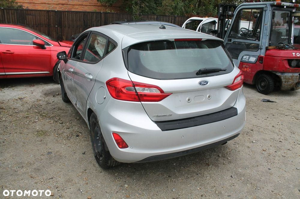 Ford Fiesta - 4