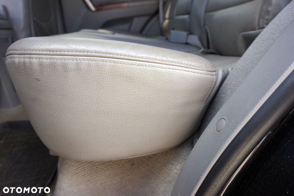 KANAPA TYLNA SORENTO I  KIA 2002-2007 - 3