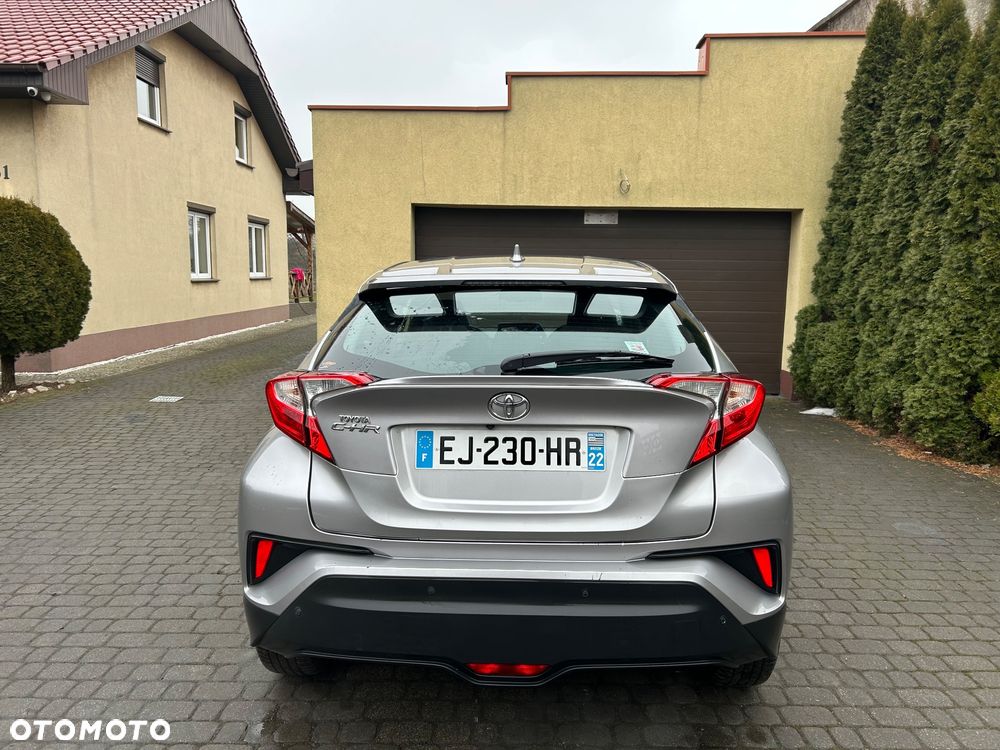 Toyota C-HR - 5