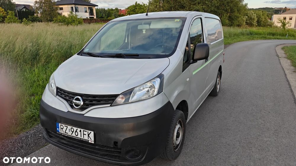 Nissan NV200 - 2